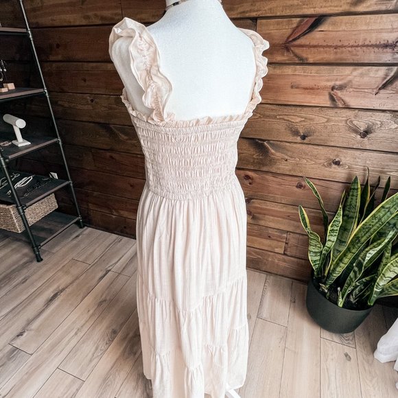 THE SIENNA IVORY DRESS - Picture 13 of 14